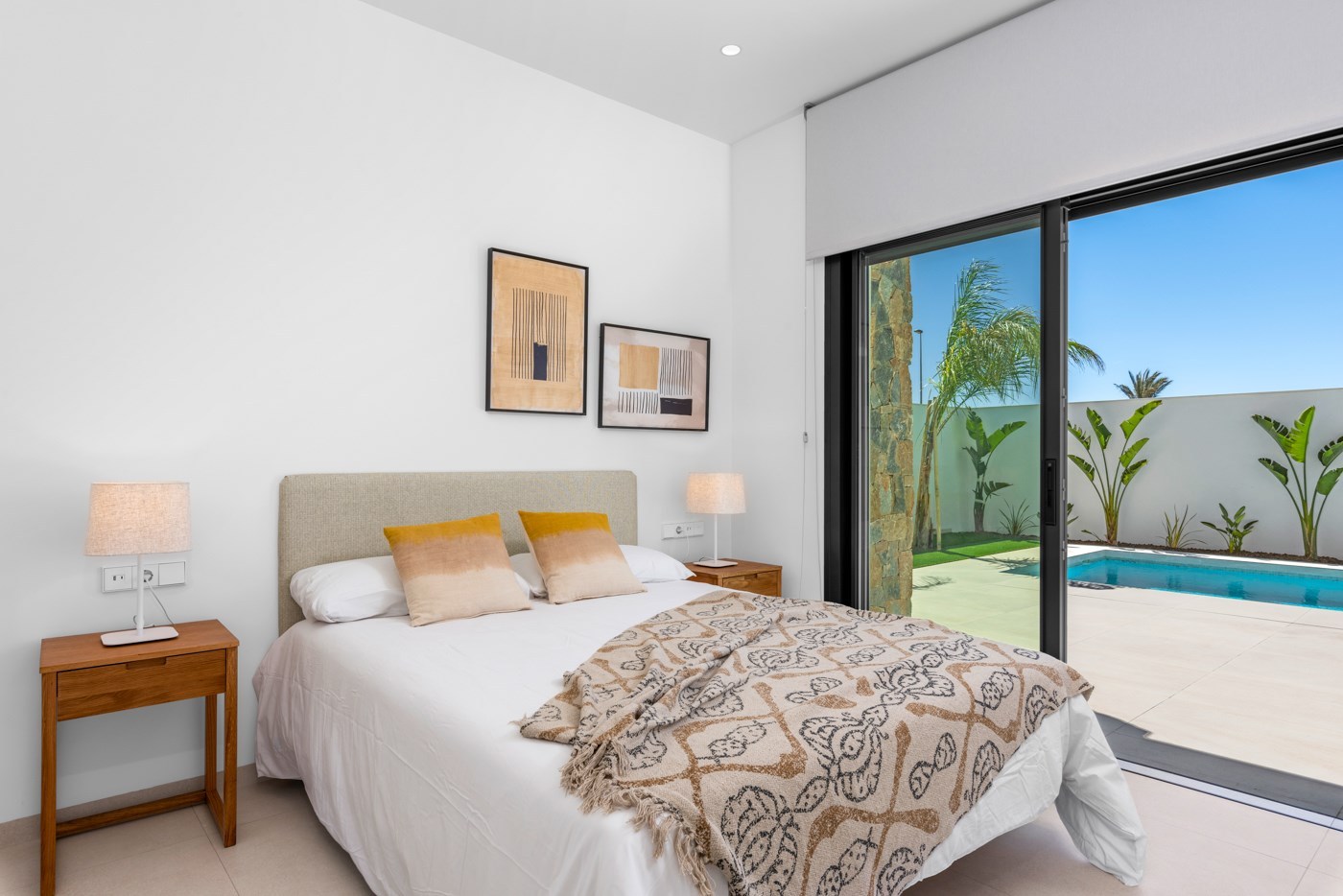 Nieuwbouw villa met 3 slaapkamers en privé zwembad  - Los Alcazares 