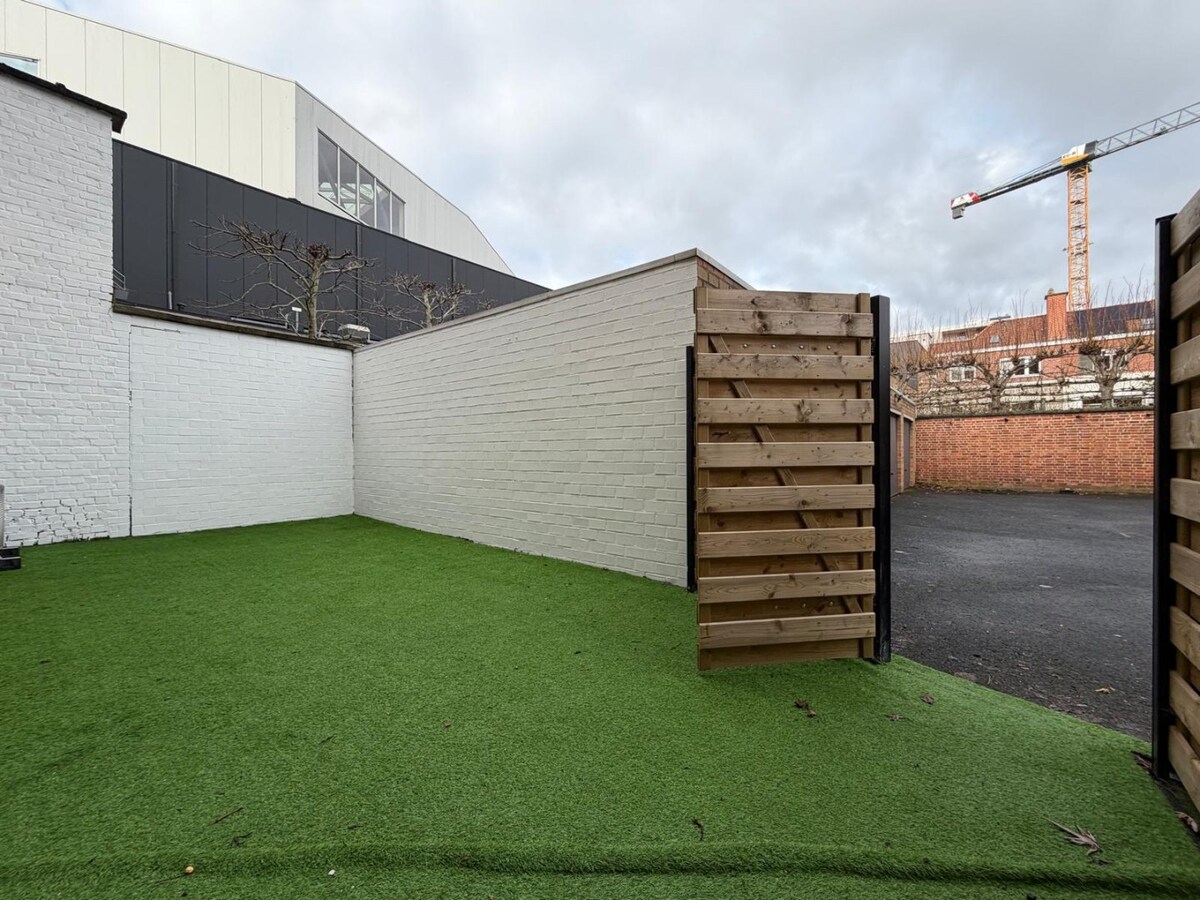 KORTRIJK WEIDE : Fantastisch 2-slaapkamer appartement met tuin nabij de Leie te Kortrijk ! EPC B ! NONO INSPIRED 