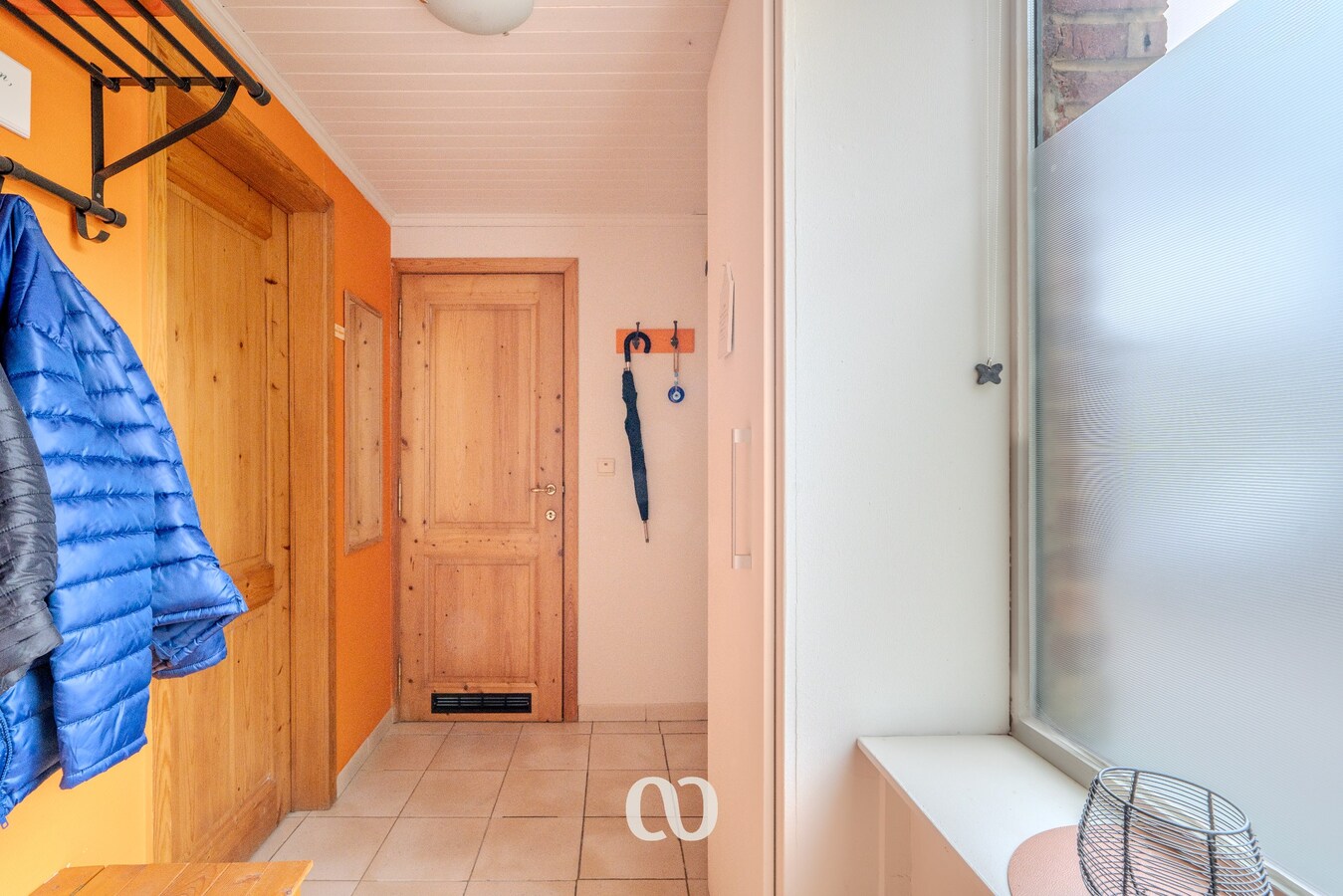 Instapklare halfopen bebouwing op topligging 