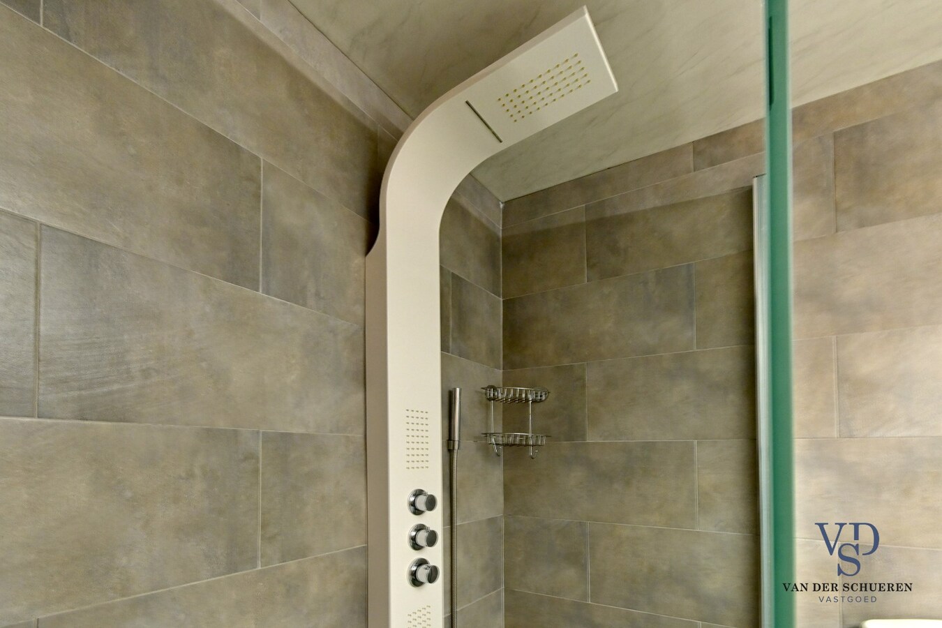 Degelijke, instapklare gezinswoning in Deerlijk 