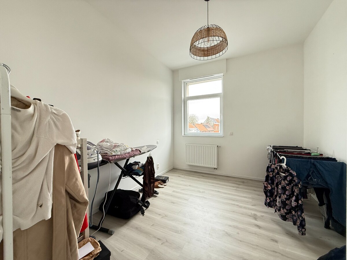 Charmante maison 2 chambres avec terrasse et parking sécurisé – Rumes 