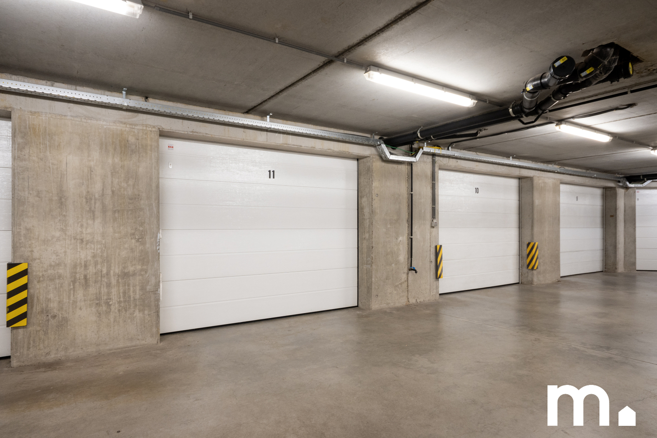 Instapklaar gelijkvloers appartement aan het Leopold III park in Kortrijk te koop ! 