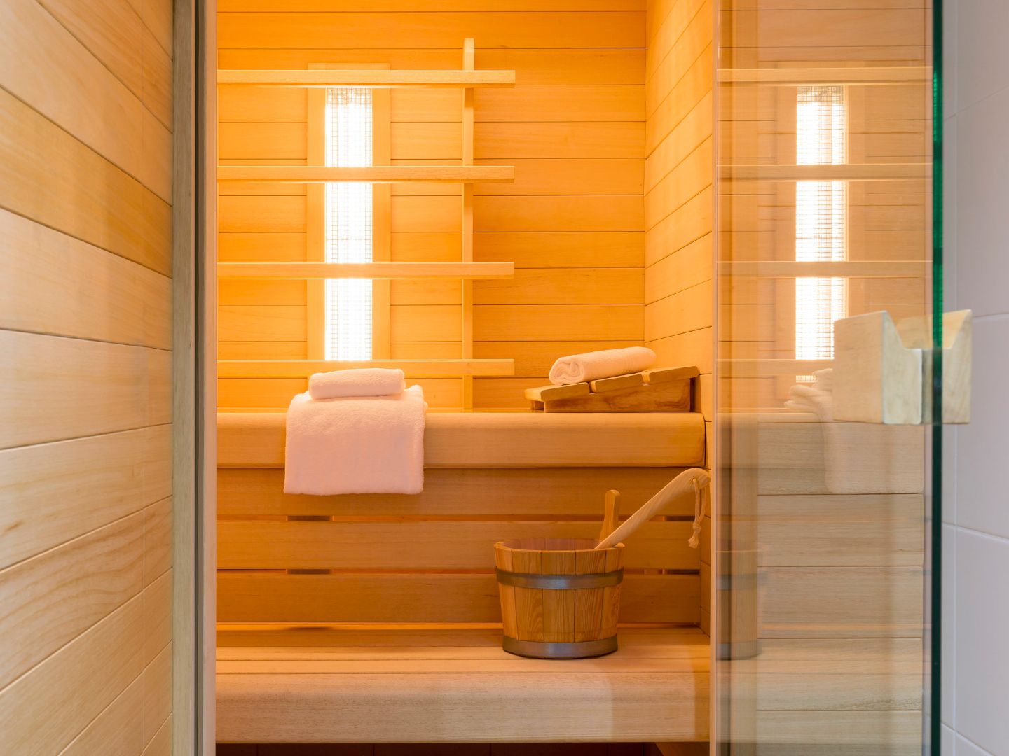 Modern hotel met binnenzwembad in Nieuwpoort! 