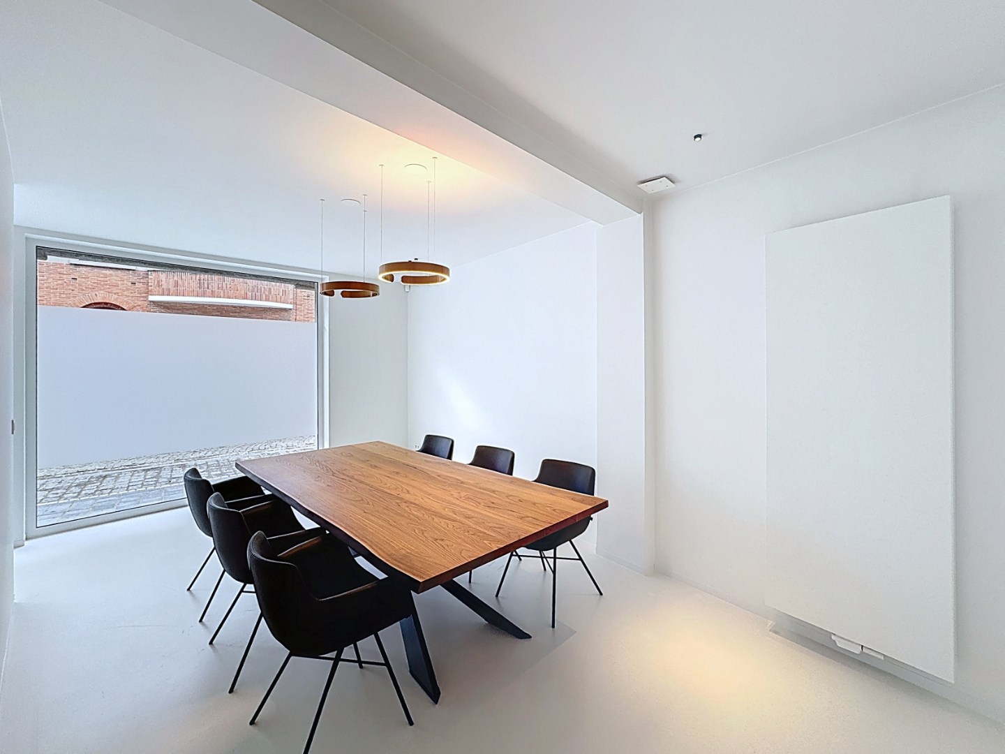 Prachtig kantoor gelegen in de Dorpsstraat te Koekelare 