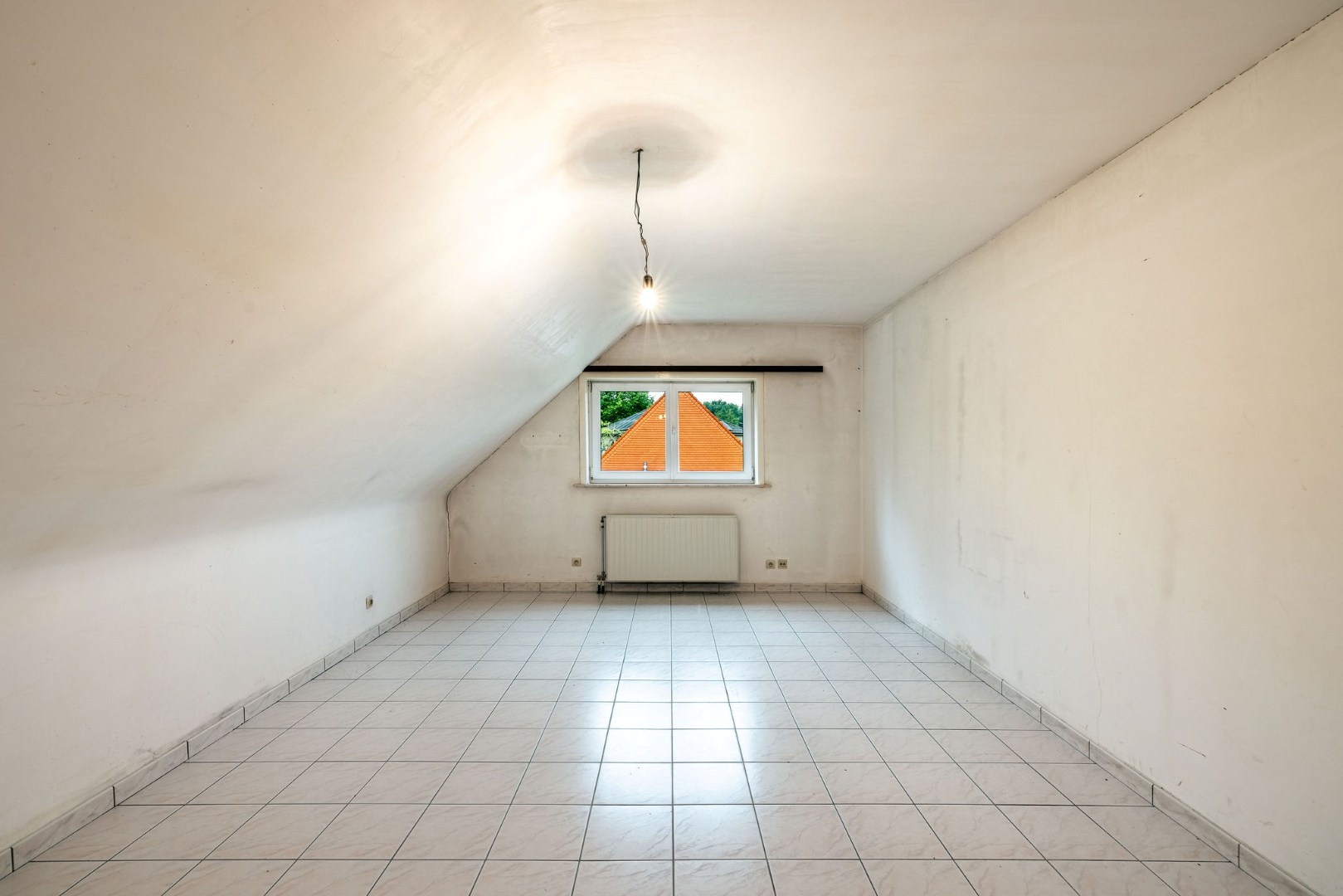 Vrijstaande woning met 4 slaapkamers, tuin en gunstig EPC-label B nabij Gent 