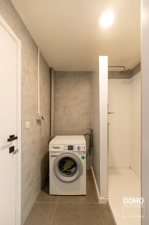 RUIM 2-SLAAPKAMERAPPARTEMENT MET TWEE TERRASSEN EN ENERGIELABEL B 