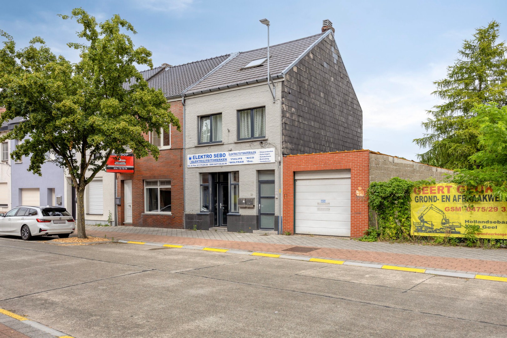 Gezinswoning met 3 slpk. en garage in het centrum van Leopoldsburg 