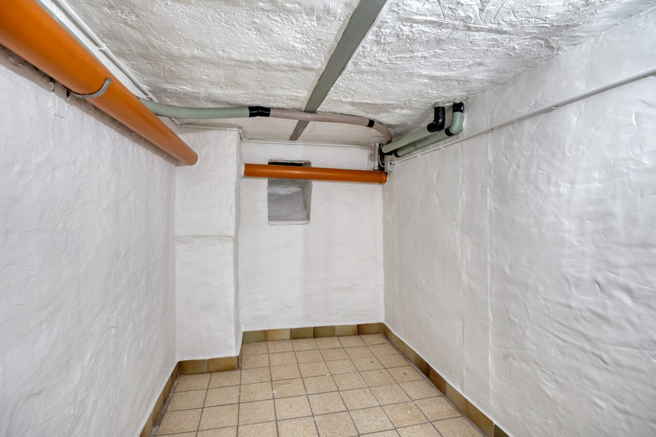 Open bebouwing met 3 slaapkamers in landelijke omgeving 