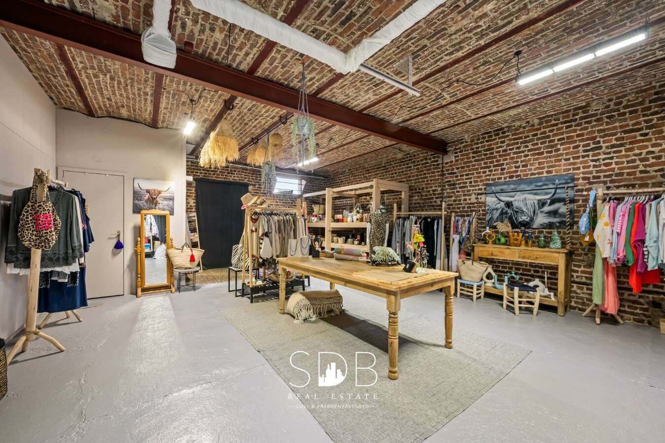 Prachtige landelijke hoeve woning met gezinstuin en graslanden op 1hectare 