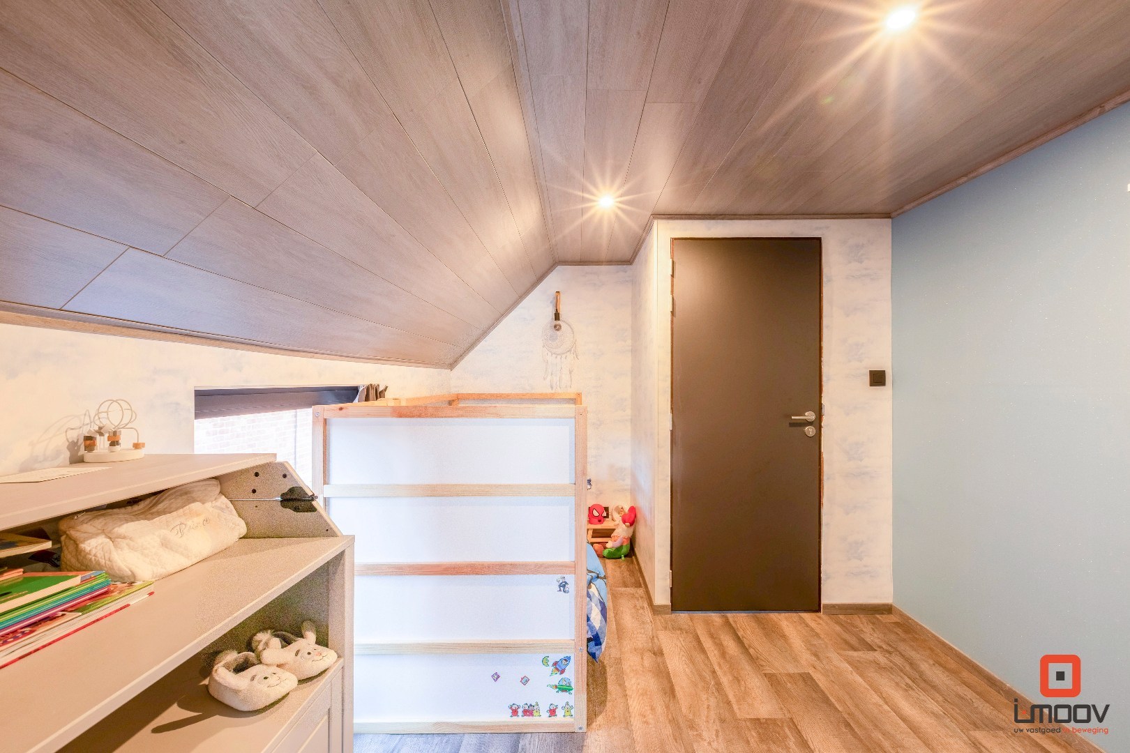 Instapklare woning met tuin in rustige buurt 