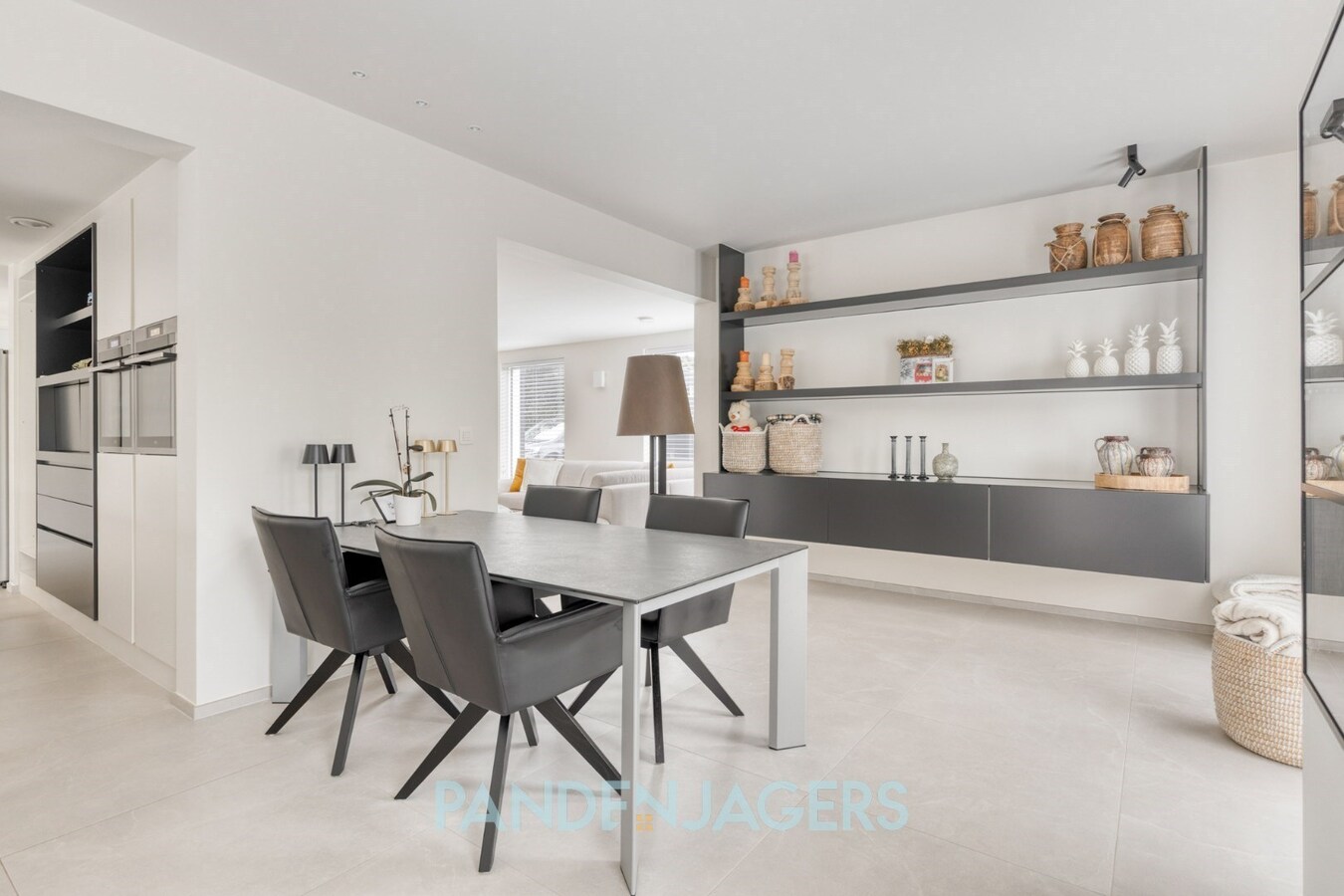 Riante villa met zwembad op de grens van Keerbergen en Putte 