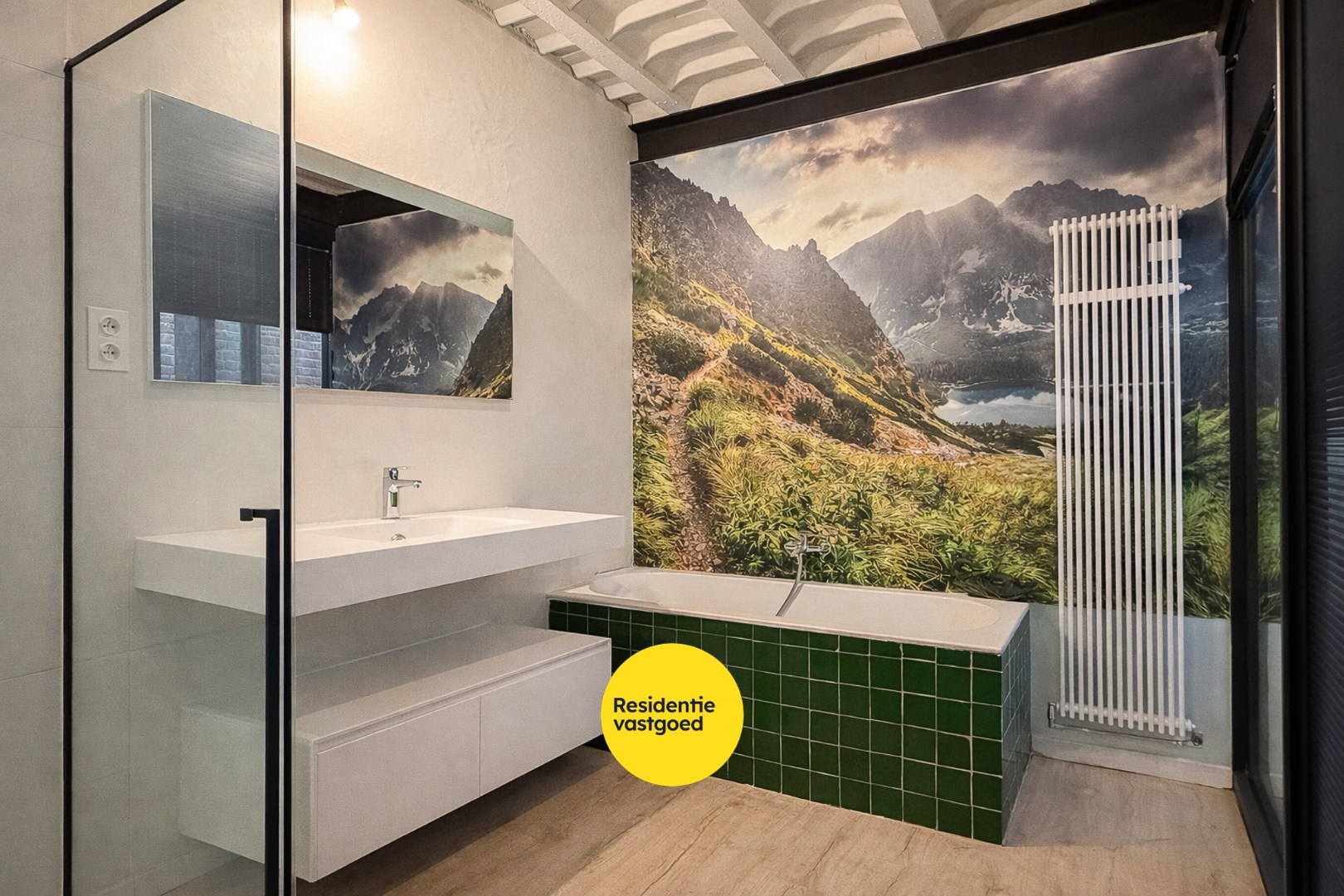 Unieke woning in voormalige borstelfabriek - karakter en comfort in perfecte harmonie! 