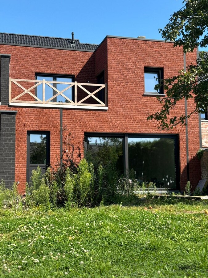 Ruime nieuwbouwwoning met alle hedendaagse comfort te Slijpe 