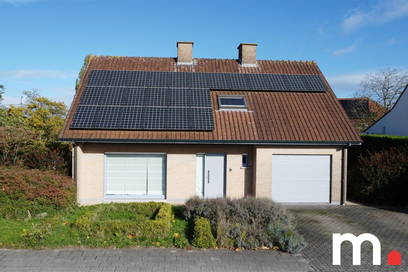 Alleenstaande instapklare villa te Kuurne op 788m² met 4 slaapkamers! 