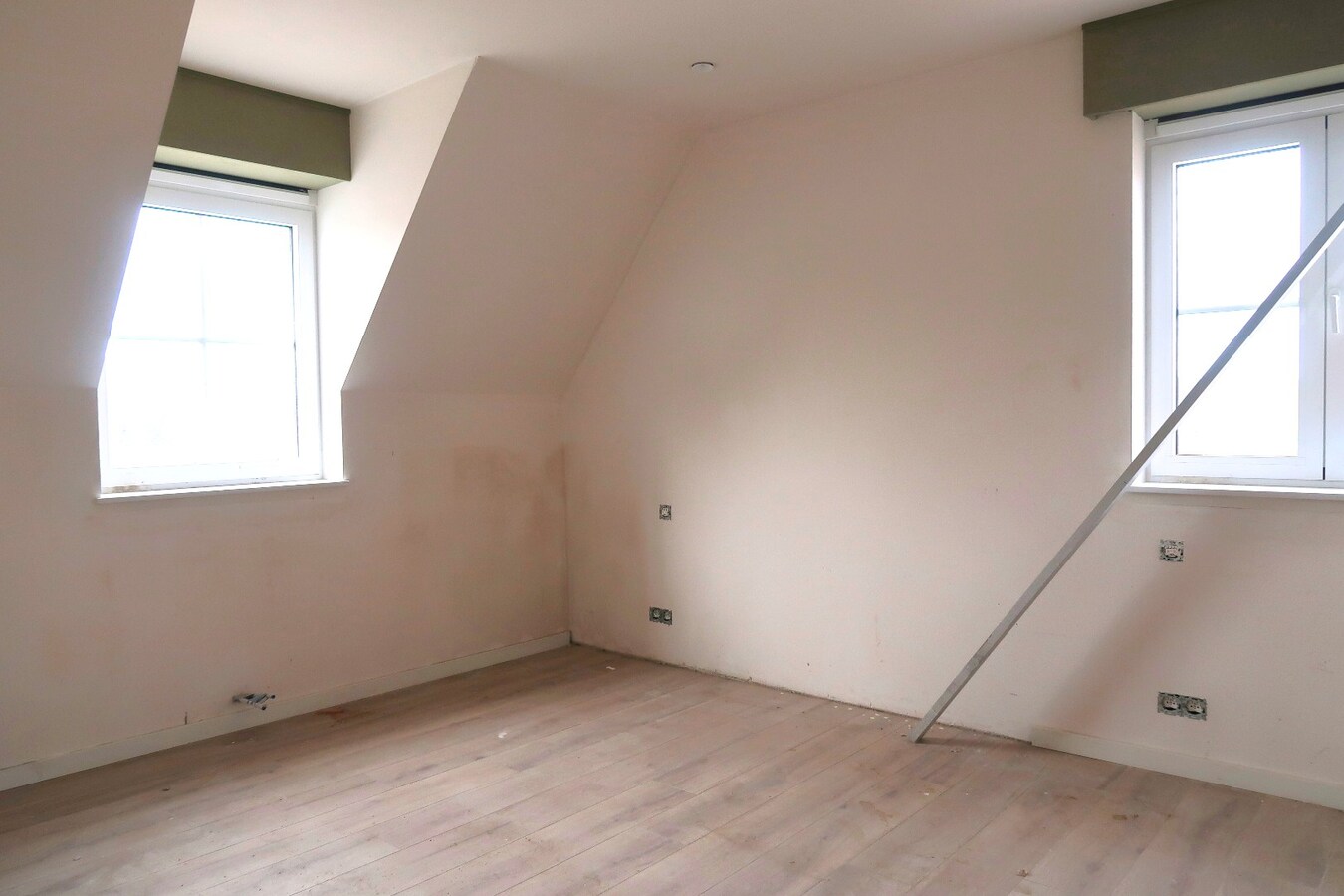 Ruime alleenstaande nieuwbouwwoning 