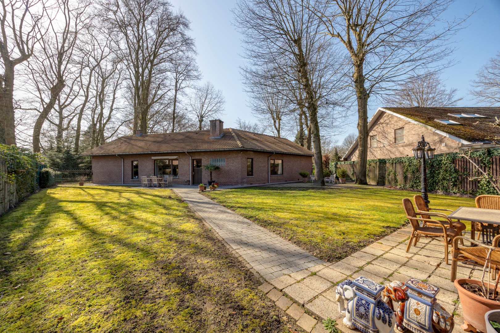 Charmante open bebouwing 