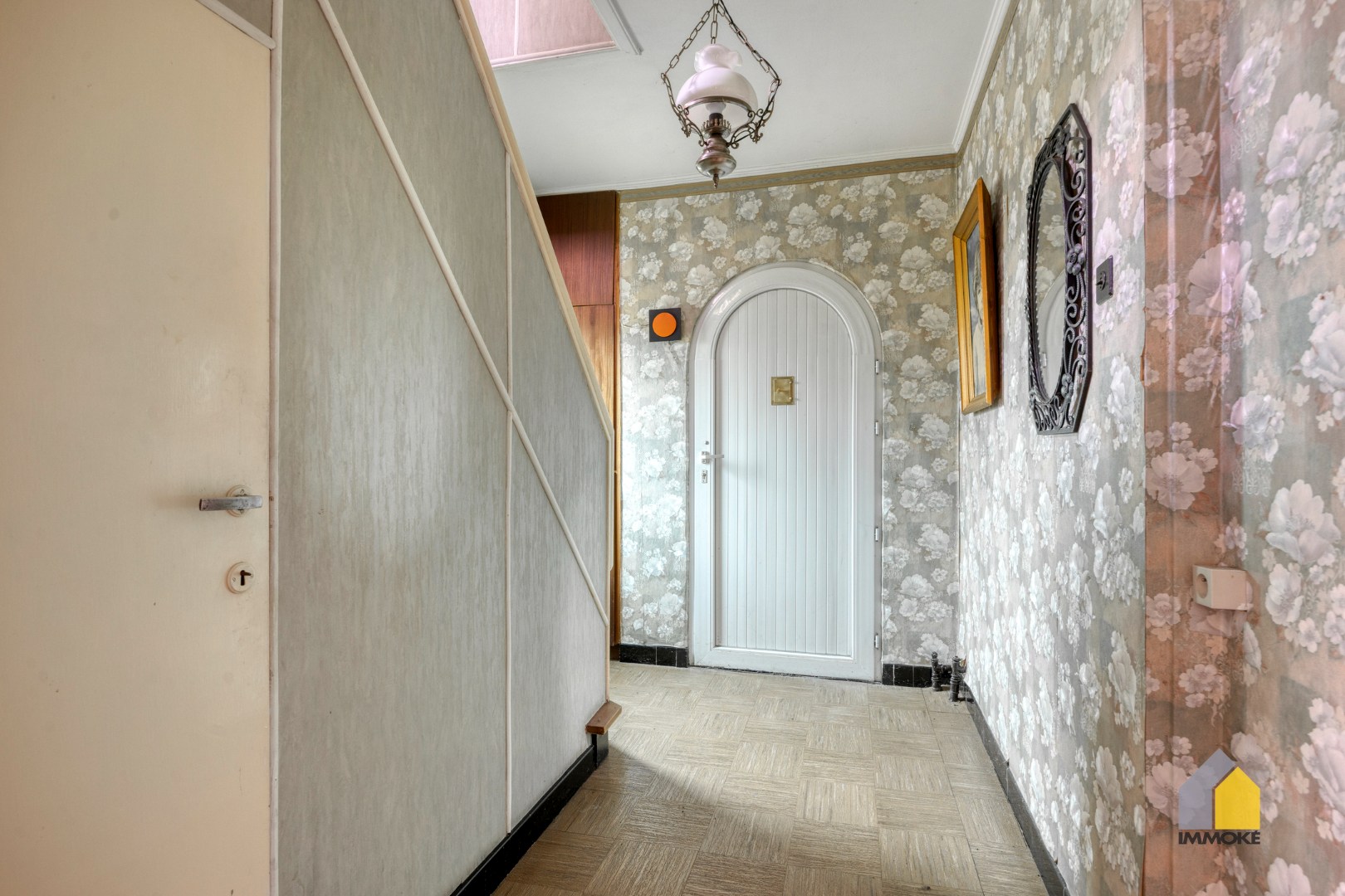 Te renoveren woning met 3 slpks op een perceel van 6 a 44 ca. 