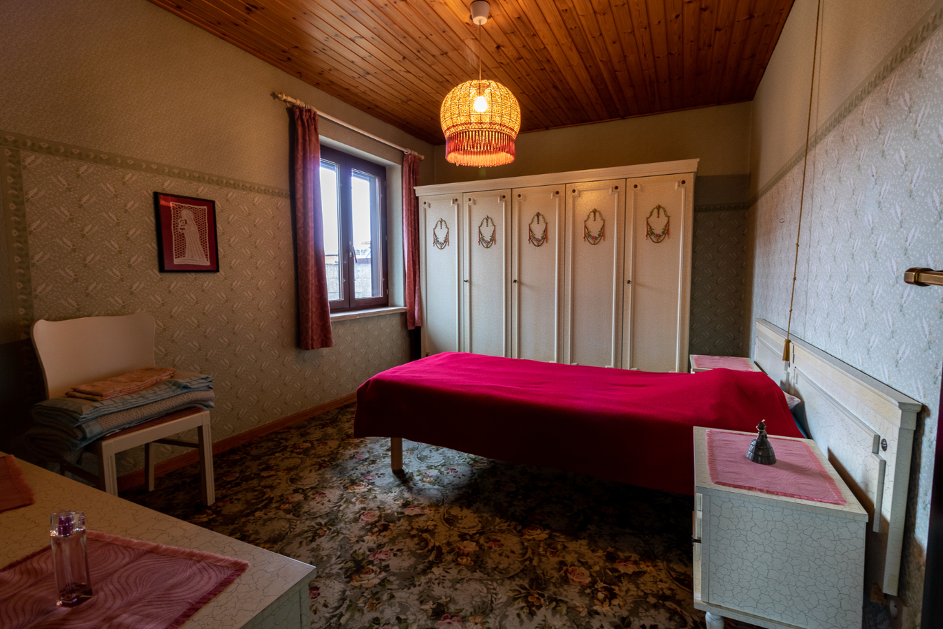 Vrijstaande woning op 696 m² op centrale locatie te Koekelare 