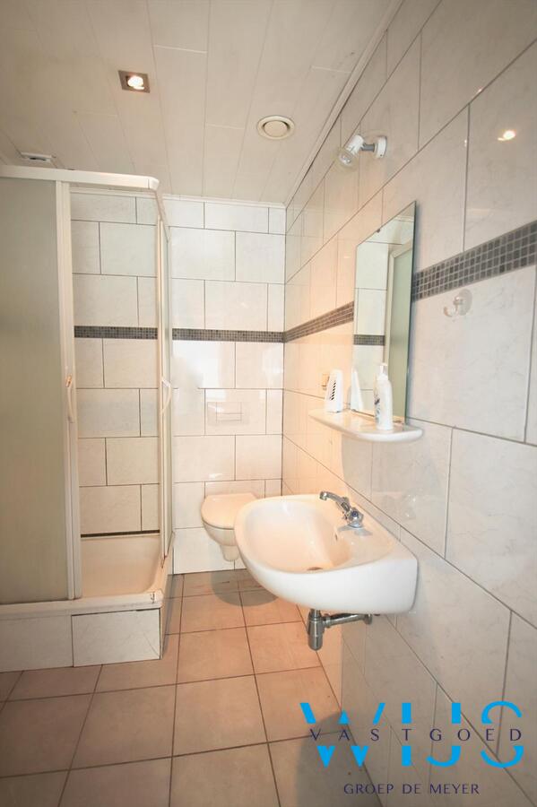 Woonhuis met 1 slaapkamer in het centrum van Ertvelde ! 