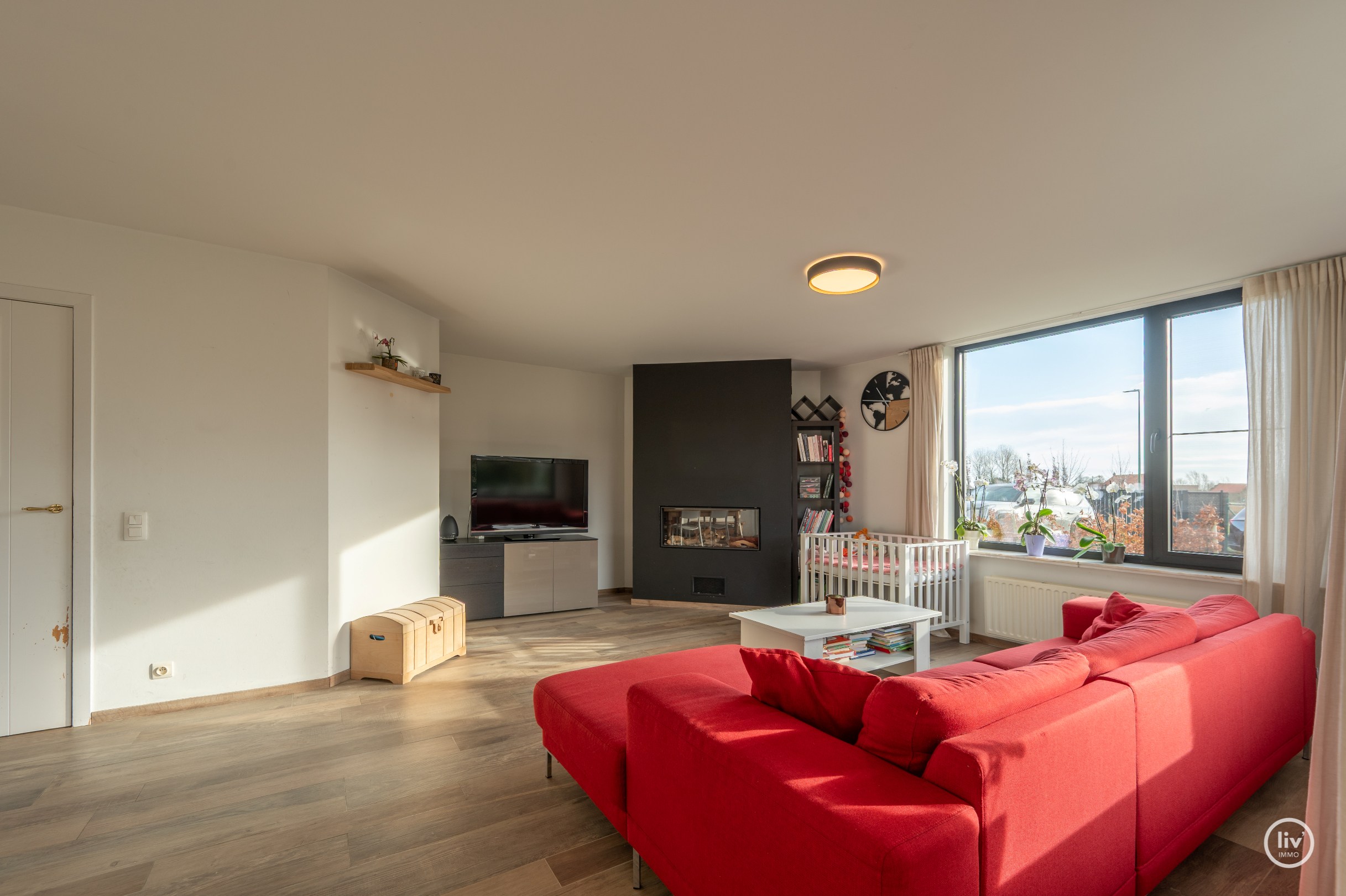 Centrale gelegen villa gelegen op een boogscheut van Knokke Centrum met ruim perceel (ideaal in combinatie met een commerciële activiteit) 