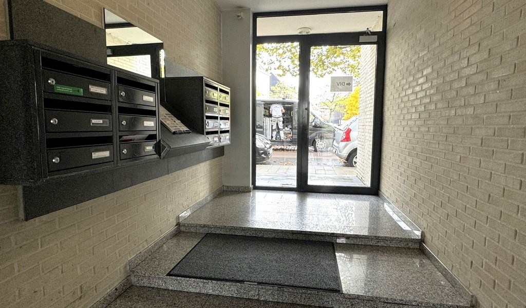 Rustig gelegen kantoren te huur vlakbij centrum Gent