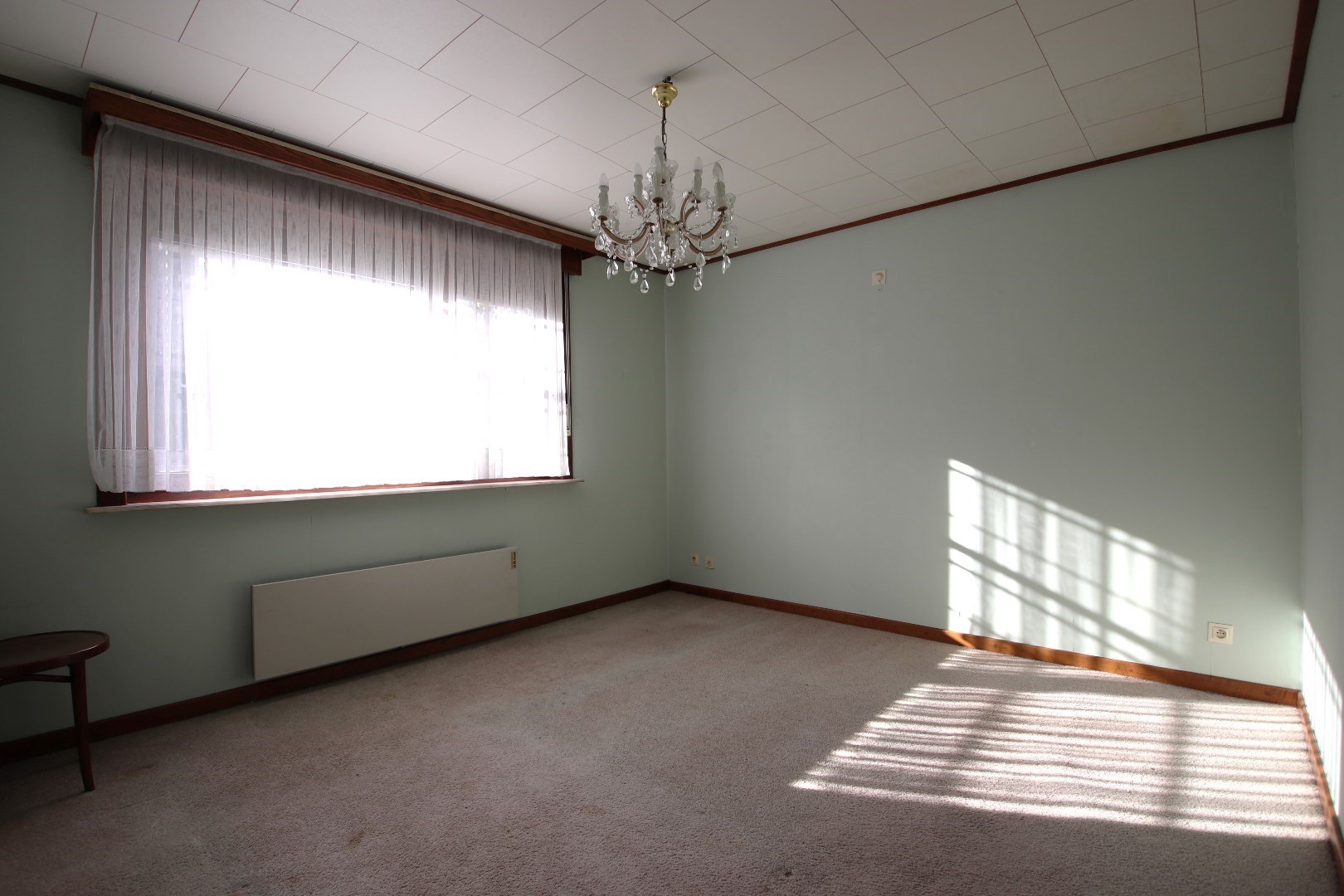 Gelijkvloers appartement  met 2 slkp. in het centrum van Leopoldsburg 