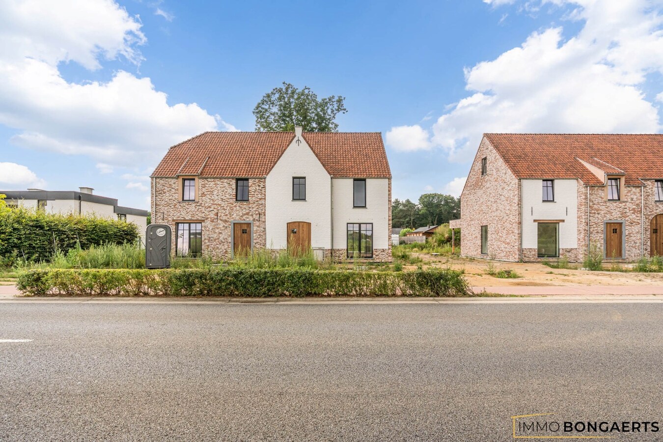 Nieuwbouwwoning met vier slaapkamers in Opglabbeek (NOG 1 BESCHIKBAAR) 