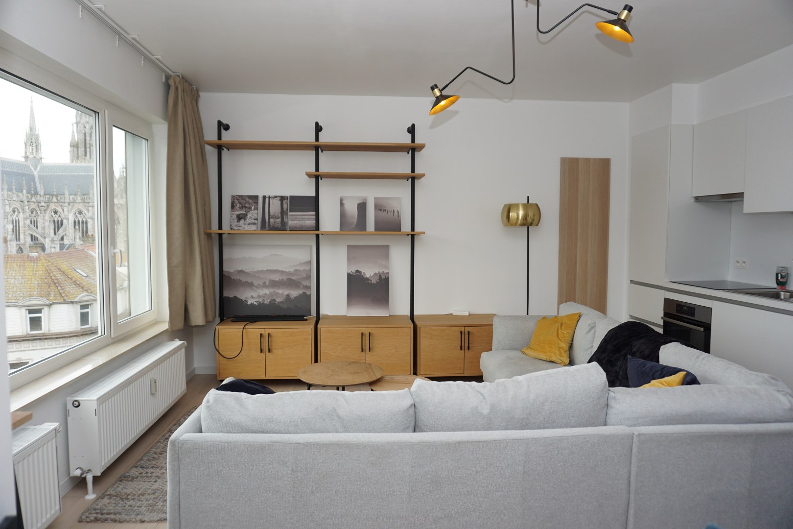 GEMEUBELD 1 SLAAPKAMER APPARTEMENT IN CENTRUM OOSTENDE 