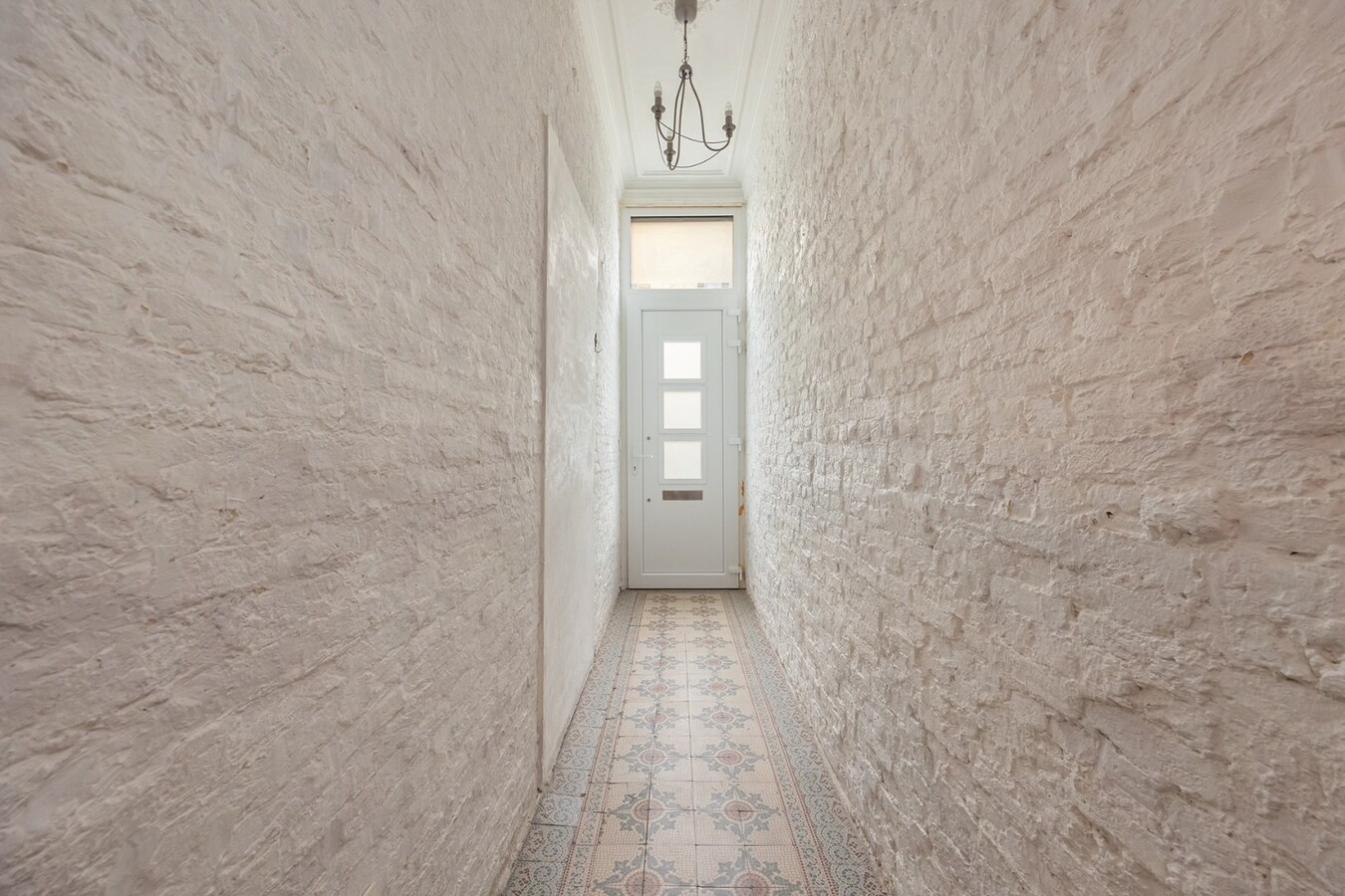Charmante burgerwoning met stadskoer te Oud-Berchem! 