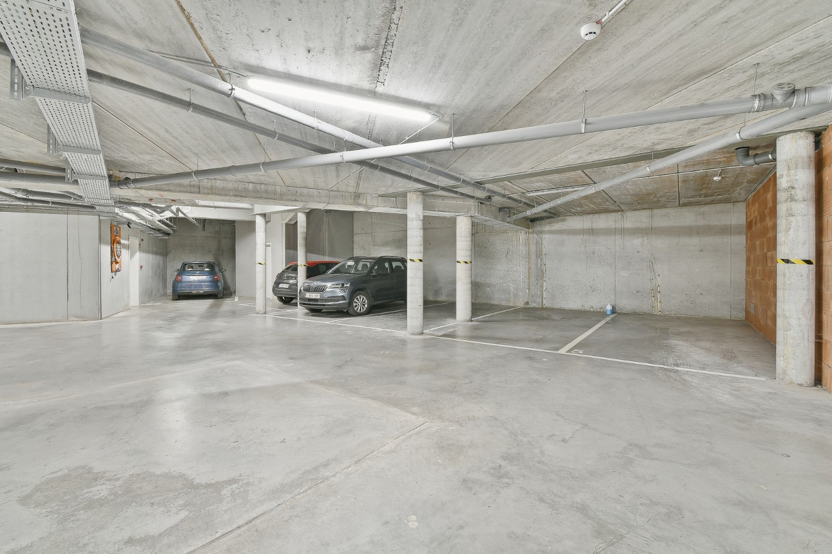 Ondergrondse parkeerplaatsen te koop in het centrum van Gistel 