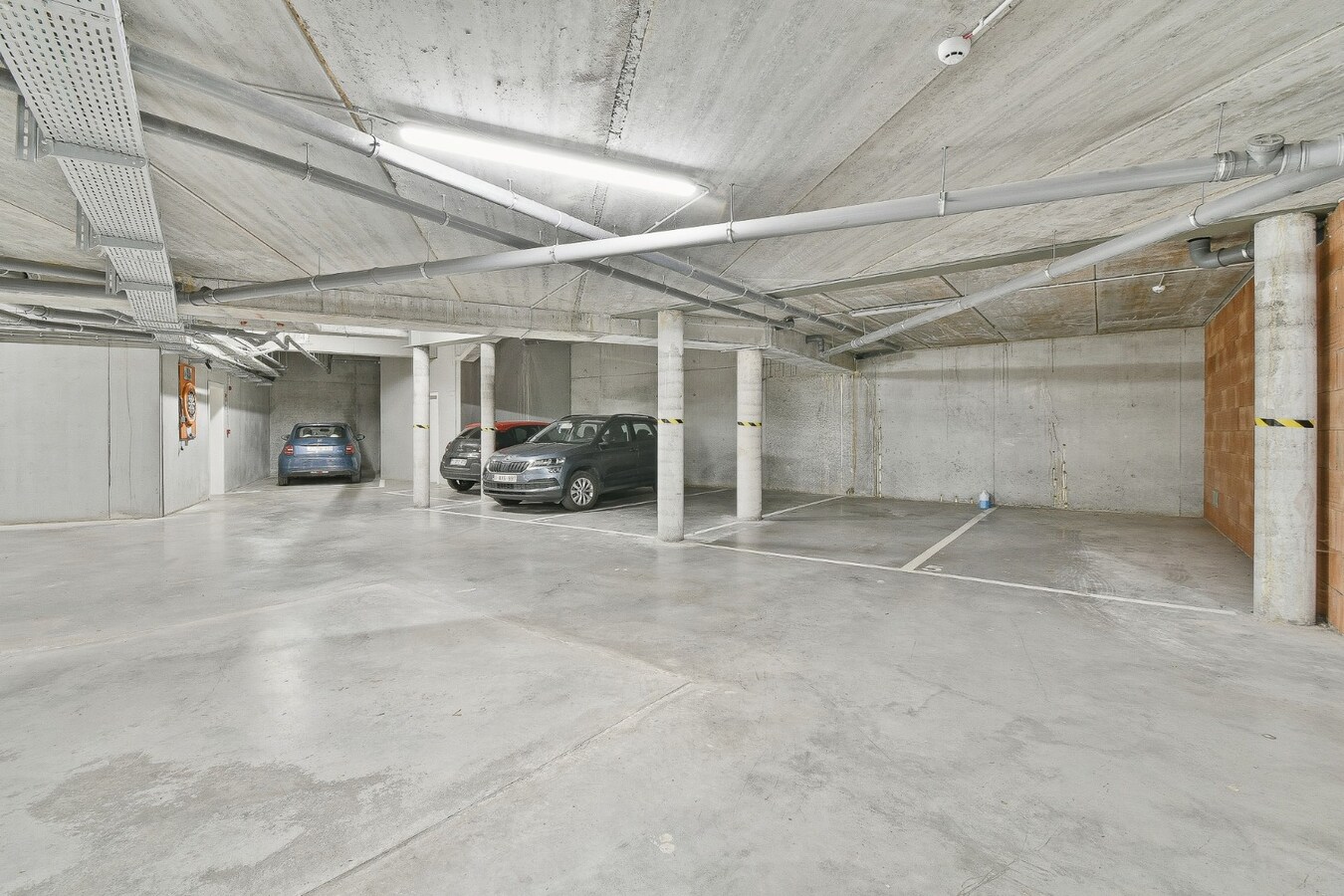 Te koop parkeerplaats - Gistel