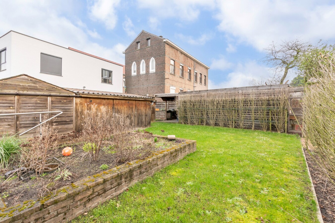 Karaktervolle woning in hoevestijl met 3 slaapkamers 