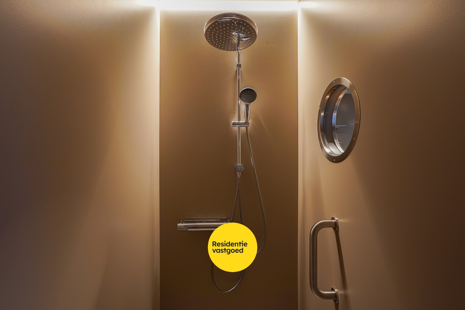 Open bebouwing te koop met uniek potentieel! 