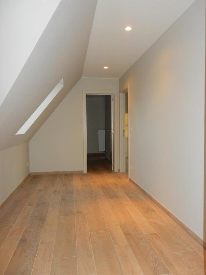 Uniek moderne nieuwbouwvilla met 4 slaapkamers 