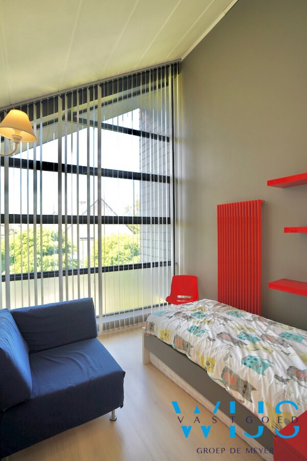 Unieke architecturale woning met heerlijke tuin in Watervliet 
