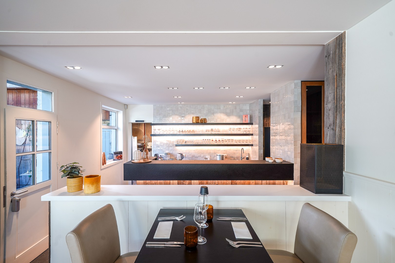 Te koop: Restaurant met woonst op toplocatie – Plassendale, Oostende 