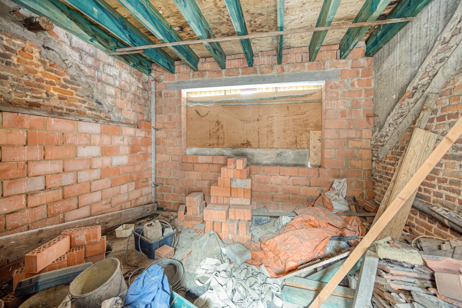 Cascowoning met veel potentieel, nabij het centrum 