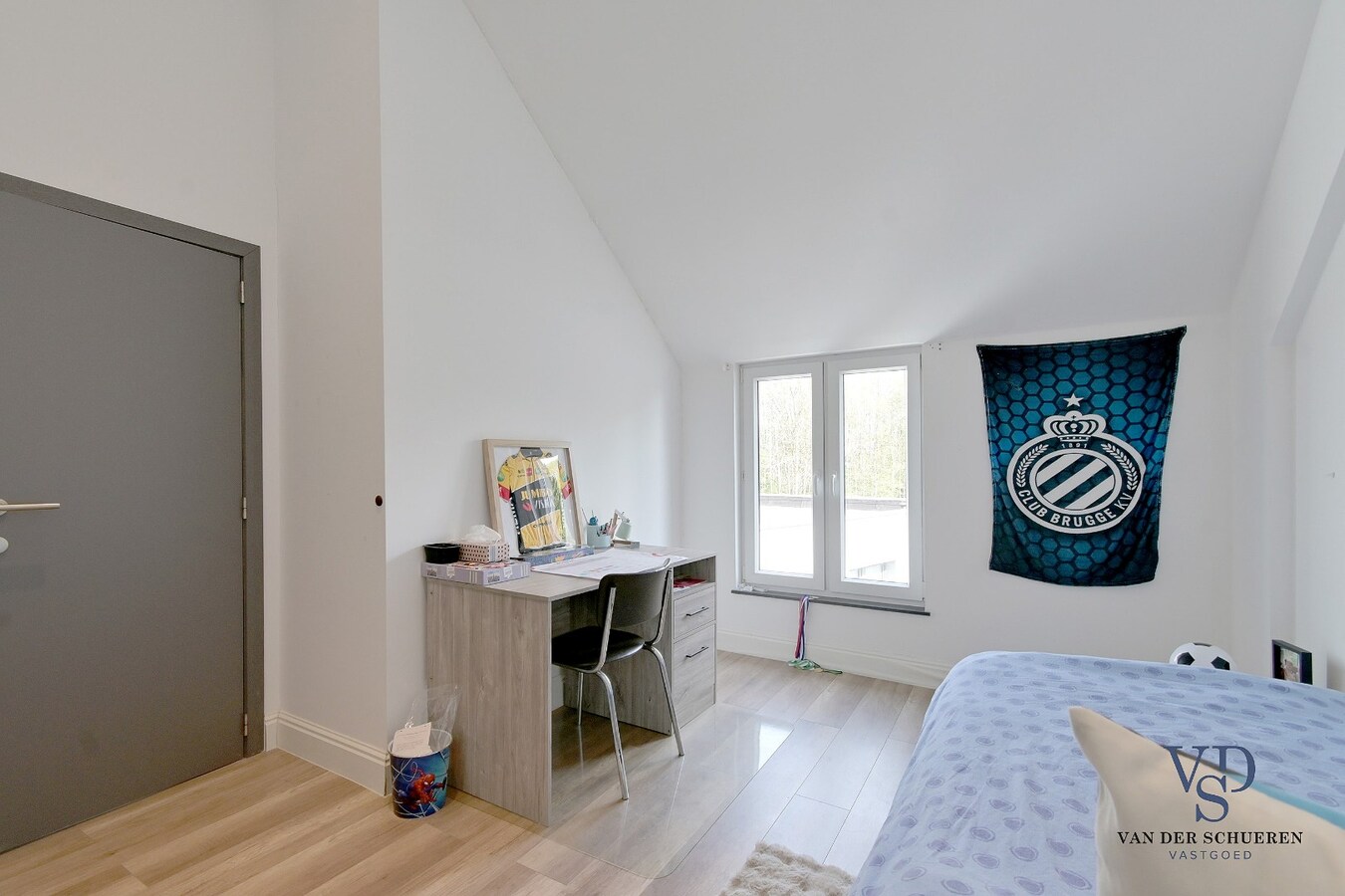 Comfortabele woning met tuin op topligging in Gavere. 