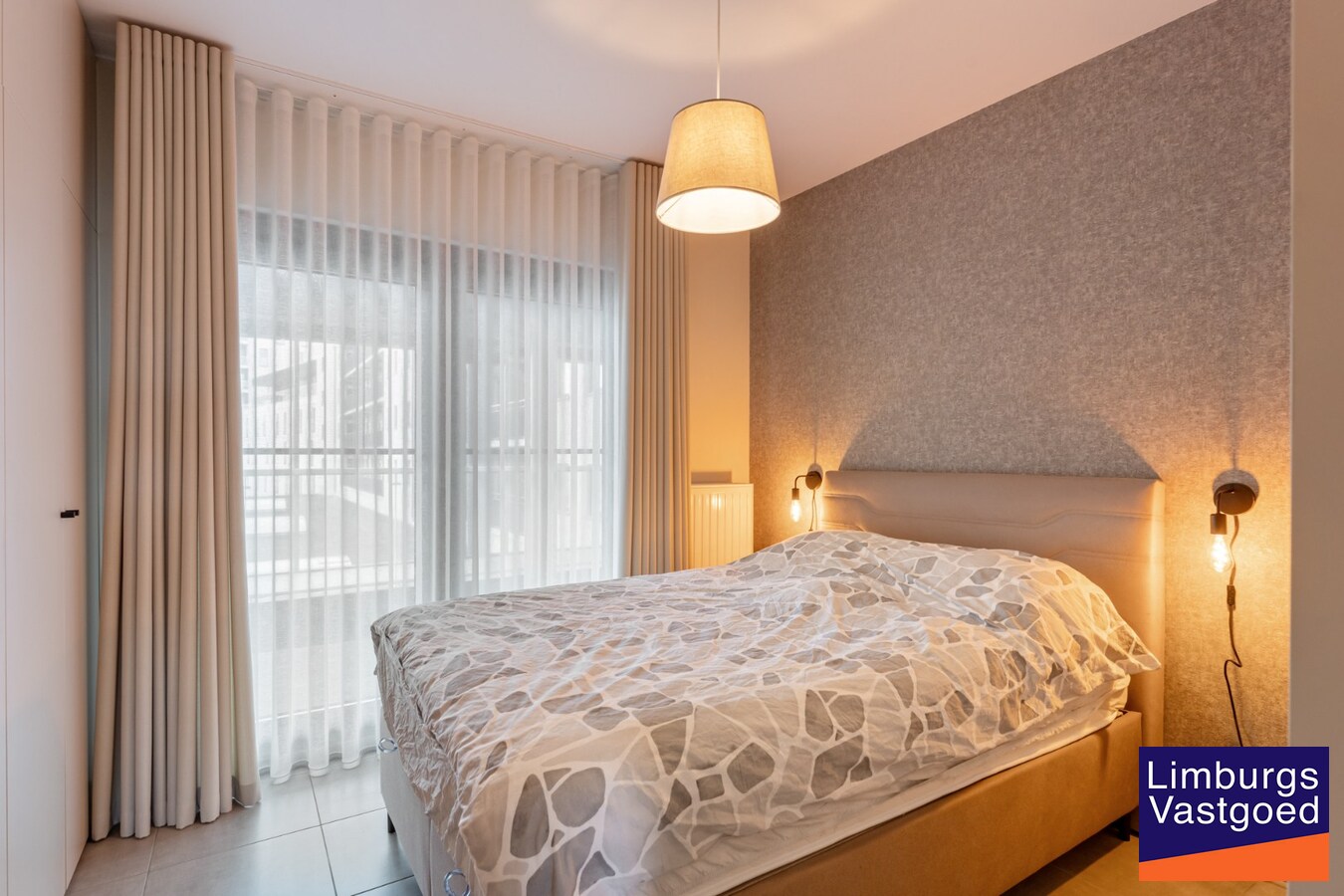 Modern appartement, 90m², ruim terras, 2 slpk, autostaanplaats + kelderberging 