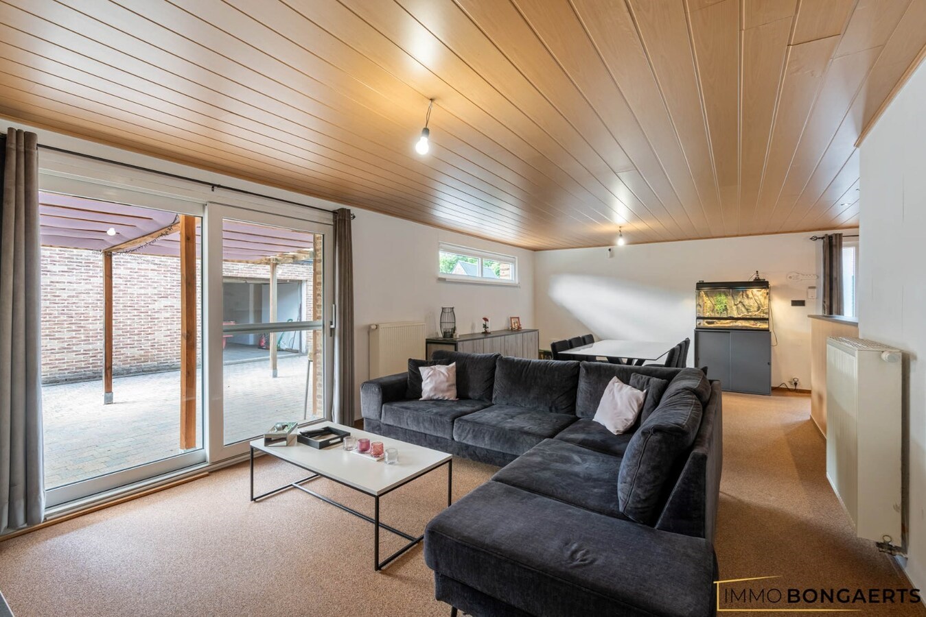 Ruime bungalow met drie slaapkamers 