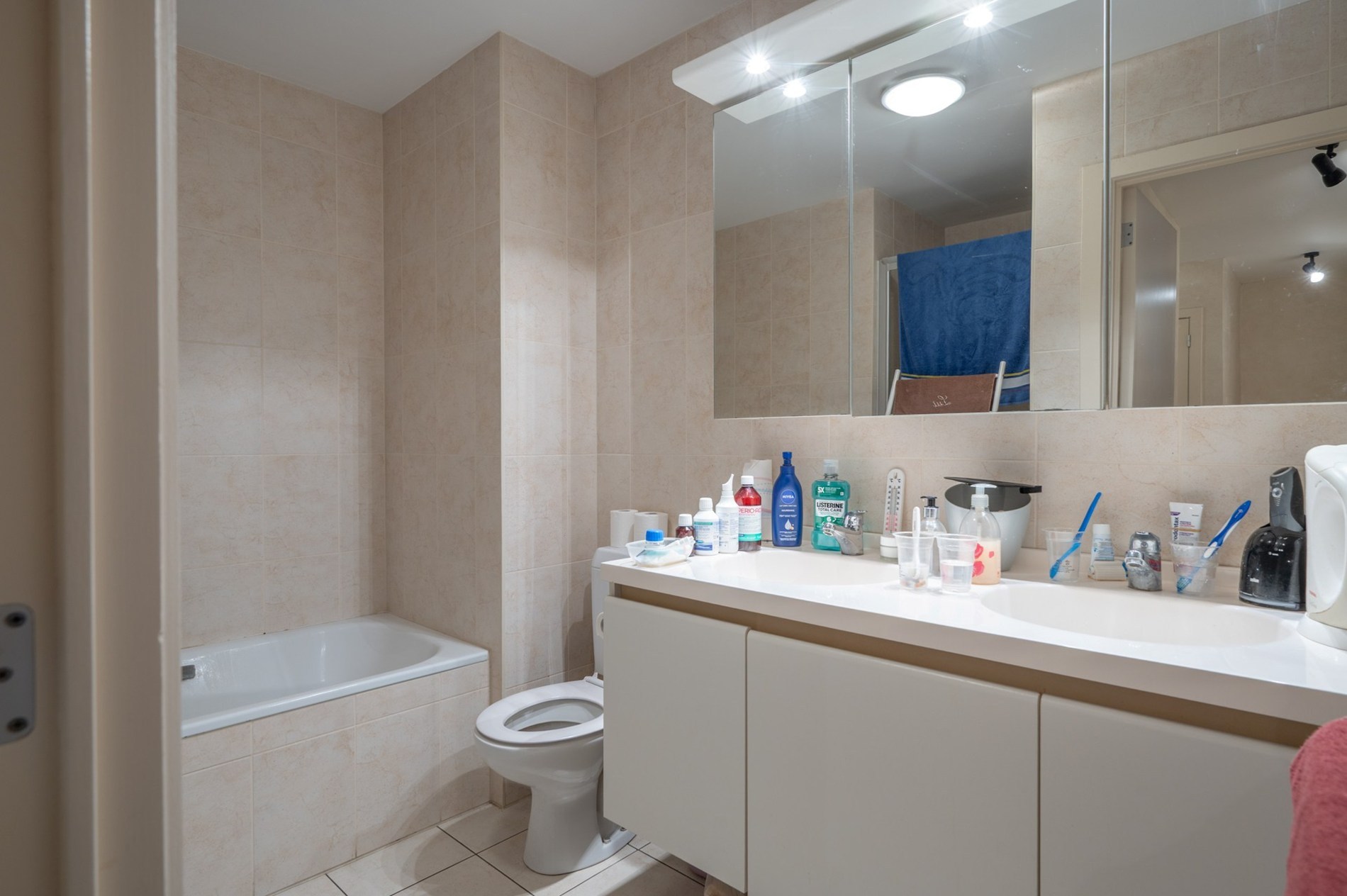 Recent 3-slaapkamer appartement op wandelafstand van het Rubensplein (mogelijk tot aankoop inpandige garage) 