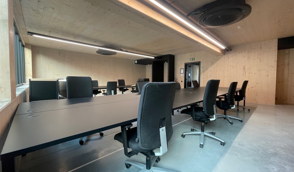 Moderne kantoorruimtes te huur vlakbij station van Berchem