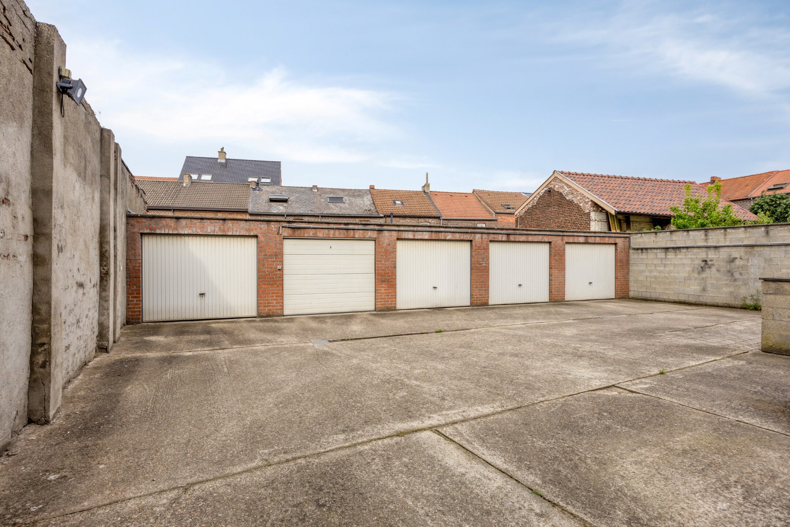 Gelijkvloers appartement met 2 slaapkamers ruim terras, garage en kelderberging in Tienen! - bewoonbare opp. 76m² -  EPC 251 kWh/m² 