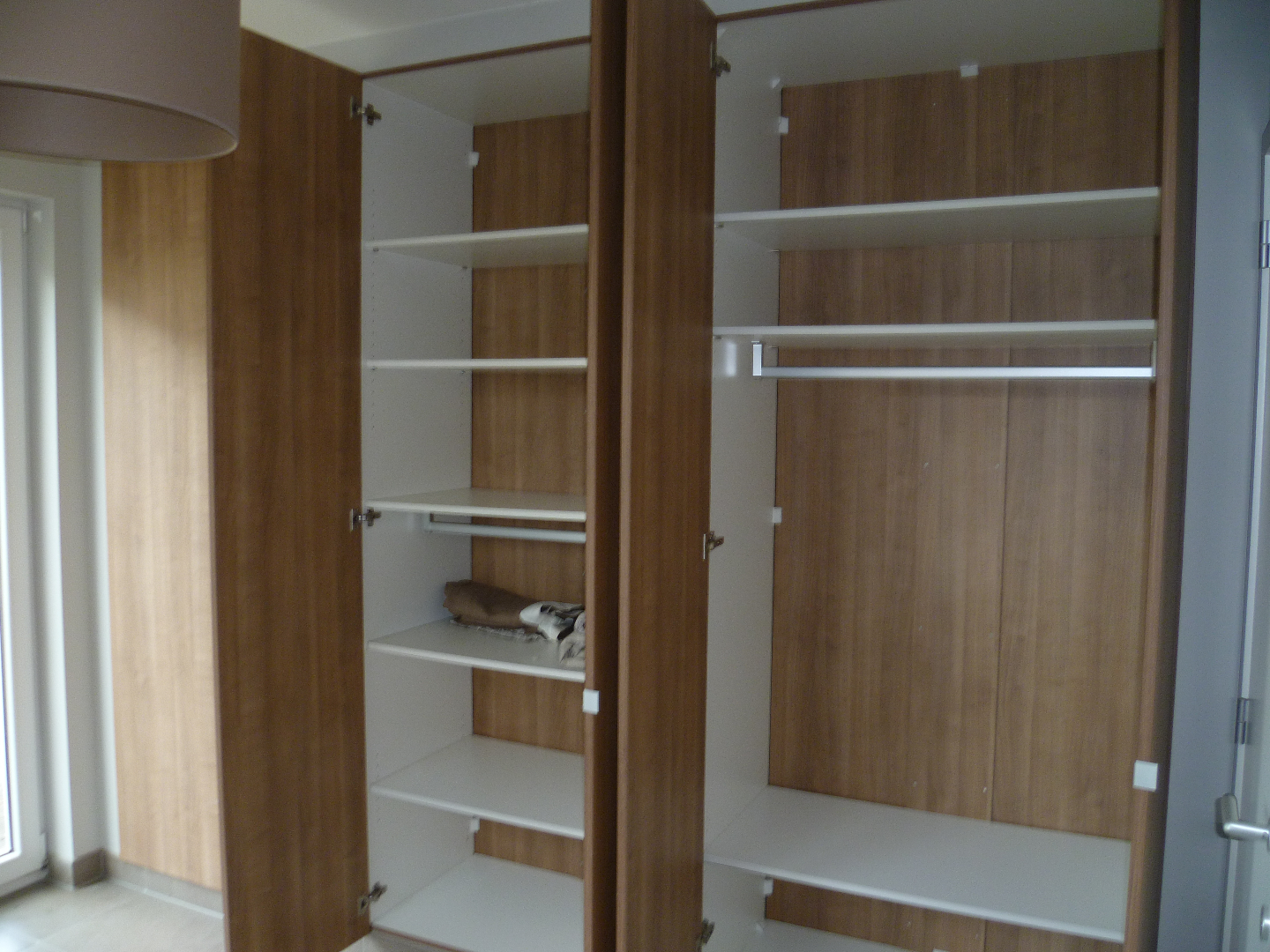 Mooi onderhouden 2 slaapkamer appartement 