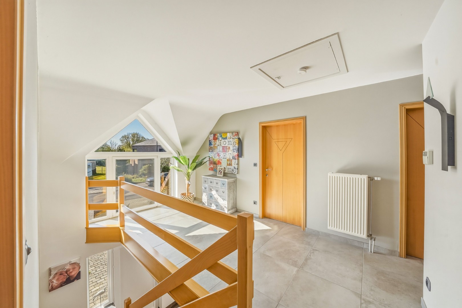 Ruime alleenstaande woning nabij zee en strand! 