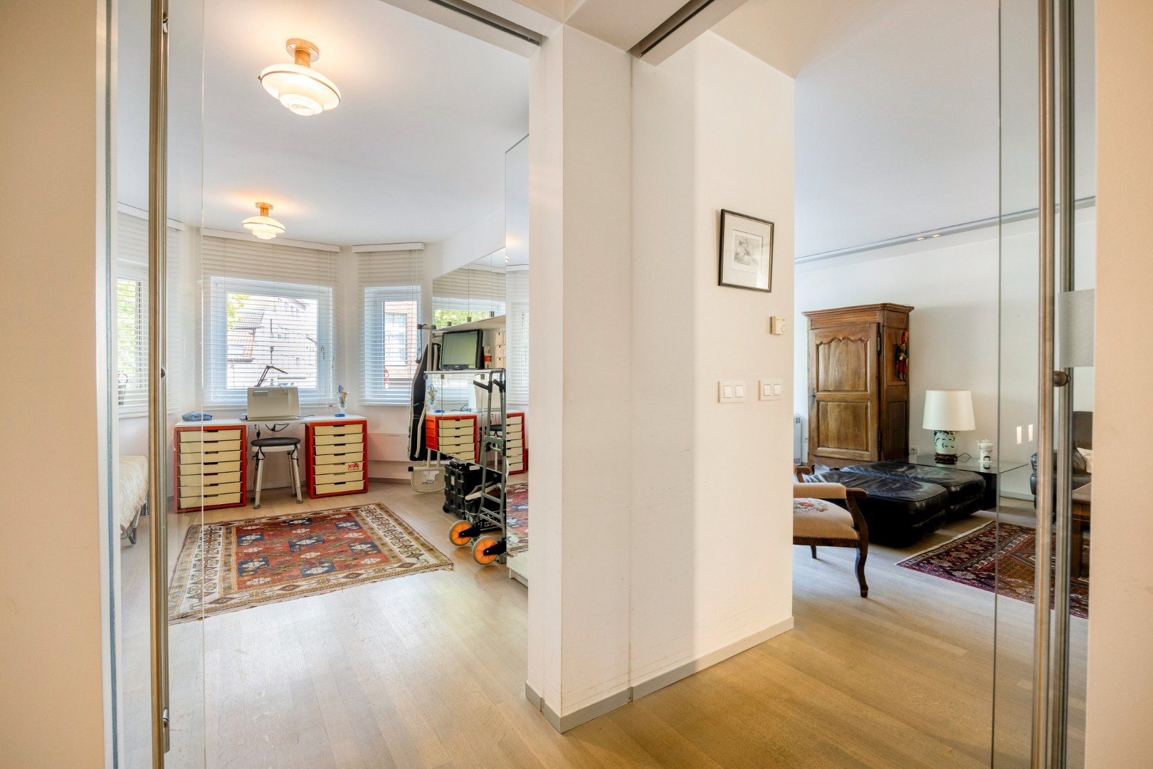 Gelijkvloers appartement met een terras van 50m²,  3 slaapkamers en staanplaats in het centrum van Leuven! - bewoonbare opp. 147m² 