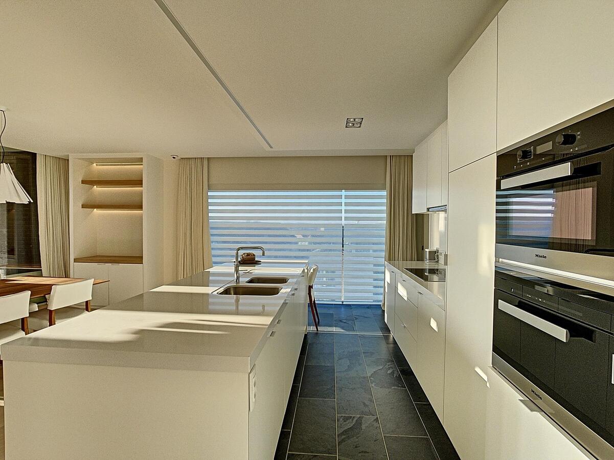 Verhuurd! Prachtig luxueus 2-slpk appartement 