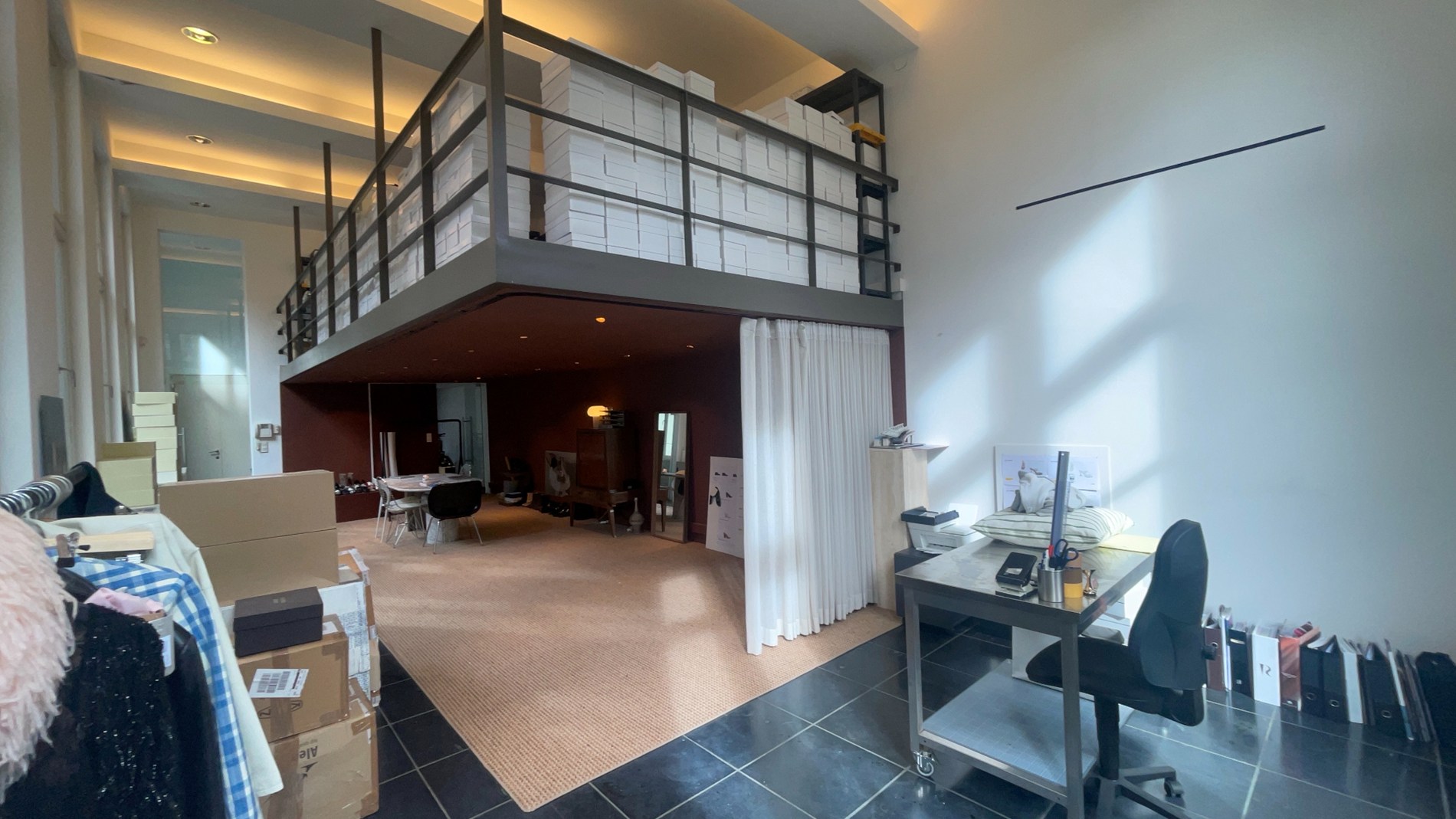 Kantoren te huur in prestigieus herenhuis te Antwerpen