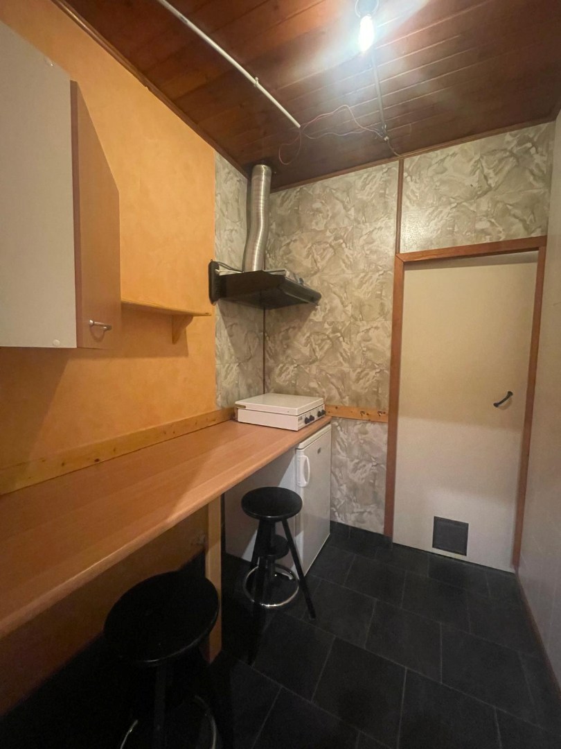 Gezellig woning met 3 slaapkamers en tuin met tuinberging gelegen te Geel! 