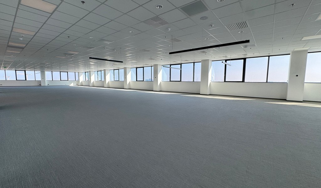 Nieuwbouw kantoren te huur langs E40 in Zwijnaarde